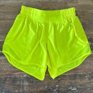 Lululemon Hotty Hot shorts size 0